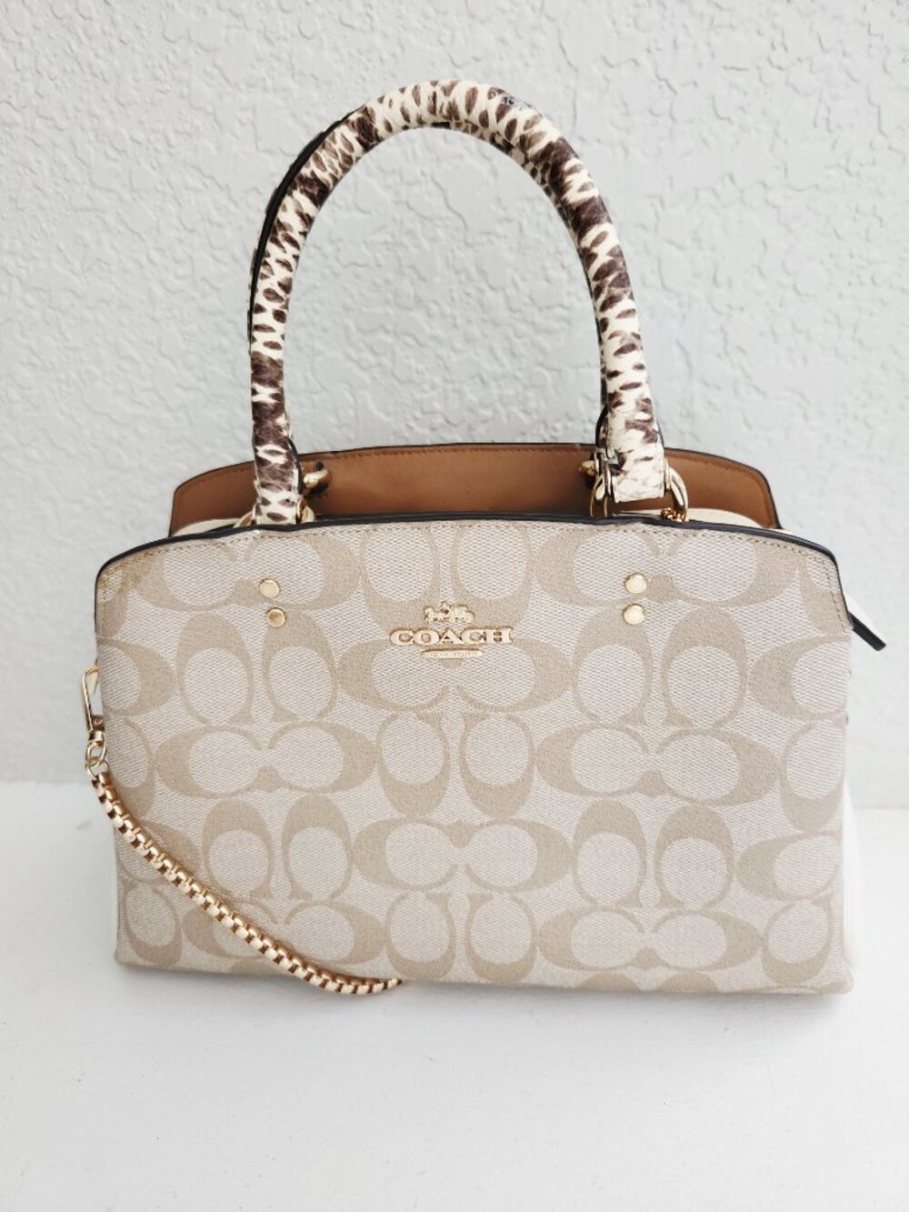 Like New Coach Lillie Signature Khaki Shoulder Bag Purse